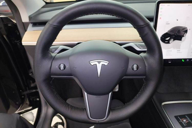 Used Tesla Model Y 2022 Revised Version Rear-Wheel Drive Steering Wheel