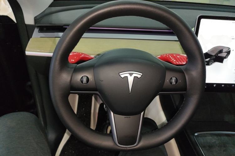 Used Tesla Model Y 2022 Revised Version Rear-Wheel Drive Steering Wheel