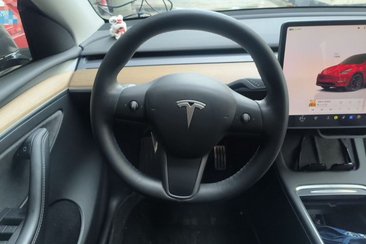 Used Tesla Model Y 2022 Performance High-Performance All-Wheel-Drive Version Steering Wheel