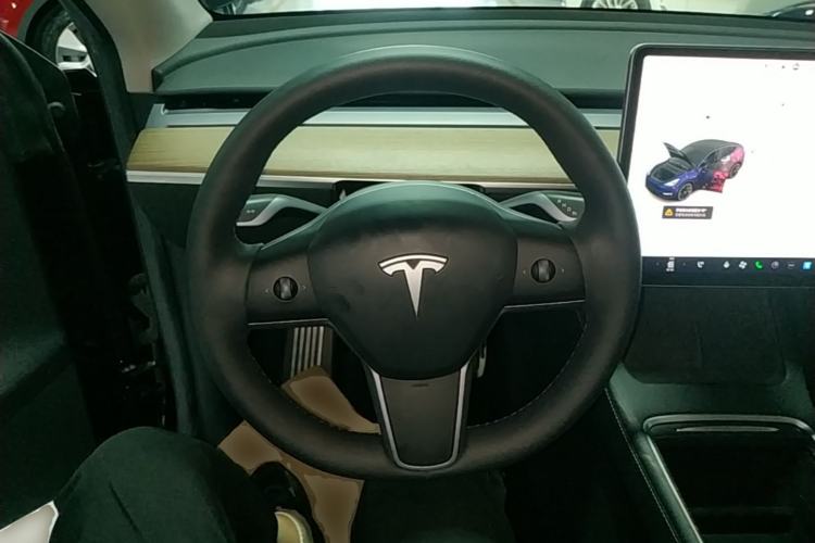 Used Tesla Model Y 2022 Revised Version Long-Range All-Wheel Drive Steering Wheel