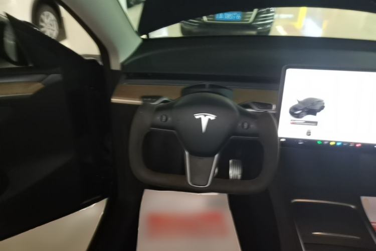 Used Tesla Model Y 2022 Revised Version Rear-Wheel Drive Steering Wheel