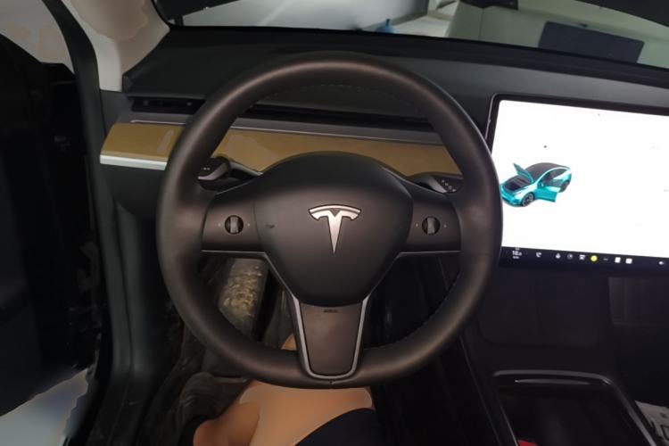 Used Tesla Model Y 2022 Revised Version Rear-Wheel Drive Steering Wheel