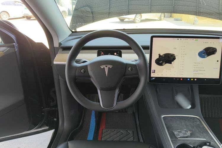 Used Tesla Model Y 2022 Revised Version Rear-Wheel Drive Steering Wheel