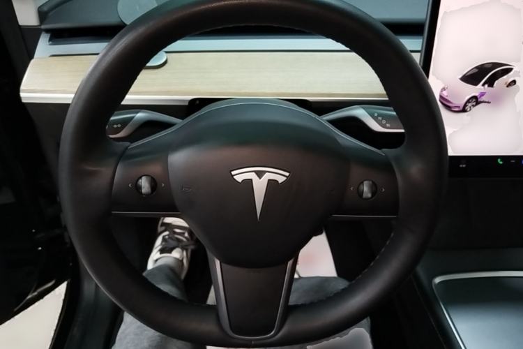 Used Tesla Model Y 2022 Revised Version Rear-Wheel Drive Steering Wheel