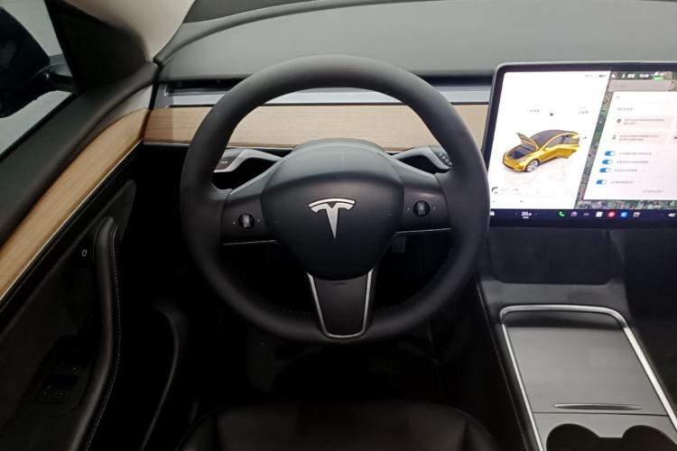 Used Tesla Model Y 2022 Revised Version Rear-Wheel Drive Steering Wheel