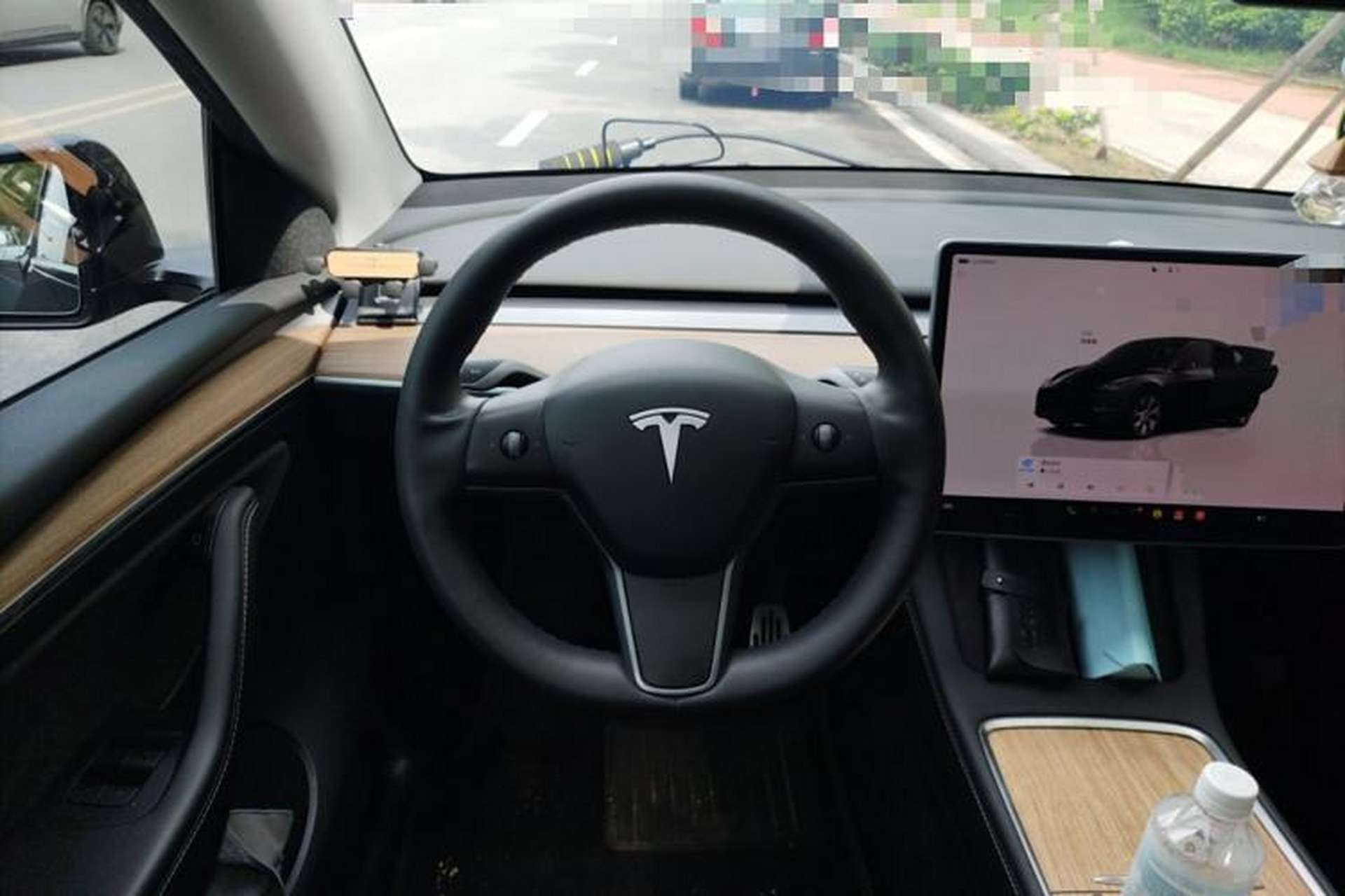 Used Tesla Model Y 2022 Rear-Wheel-Drive Version Steering Wheel