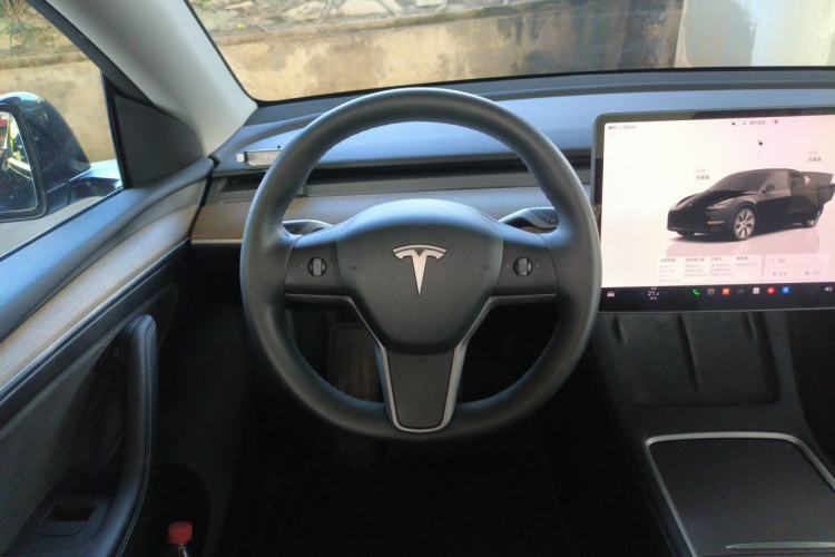 Used Tesla Model Y 2022 Revised Version Rear-Wheel Drive Steering Wheel