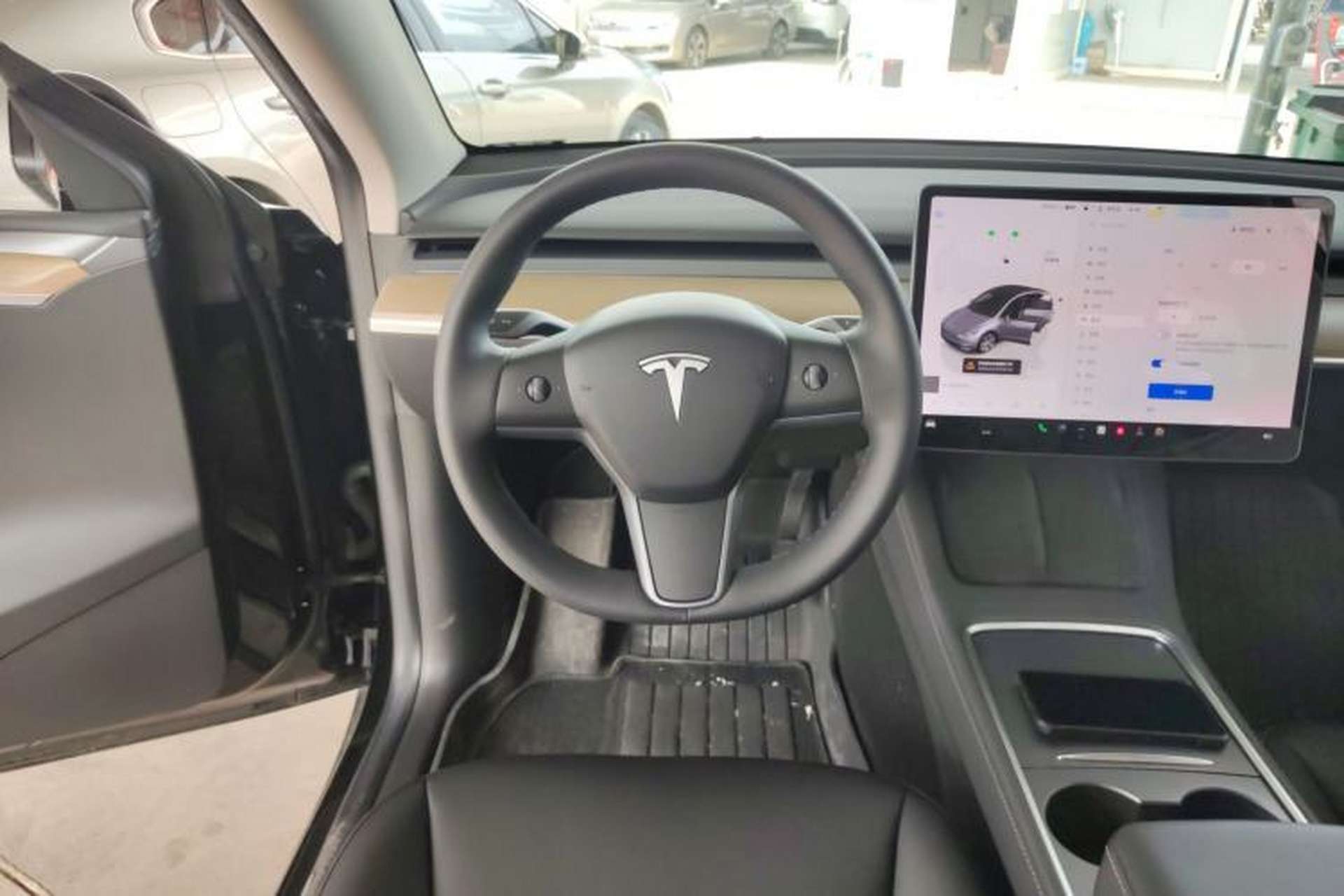 Used Tesla Model Y 2022 Revised Version Rear-Wheel Drive Steering Wheel