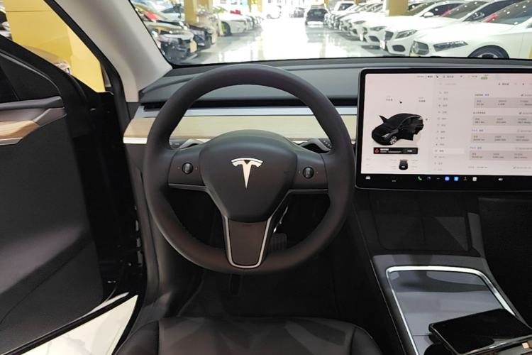 Used Tesla Model Y 2022 Revised Version Rear-Wheel Drive Steering Wheel