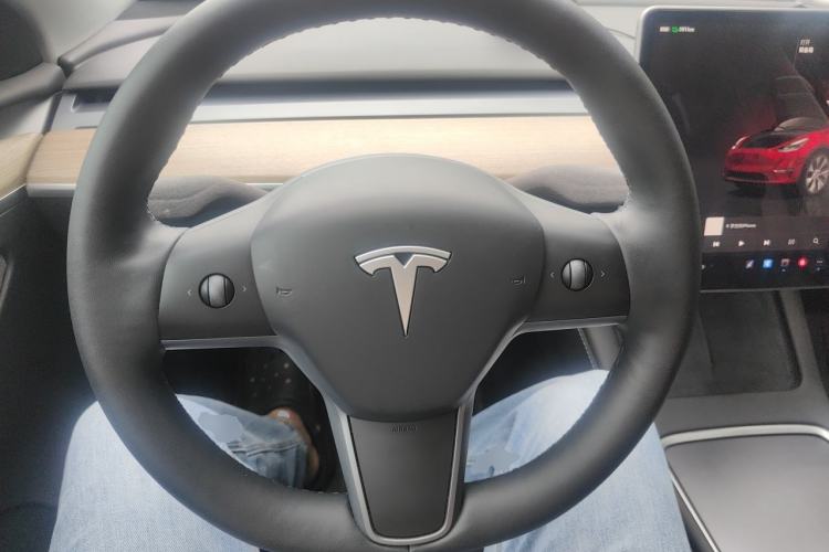 Used Tesla Model Y 2022 Revised Version Rear-Wheel Drive Steering Wheel