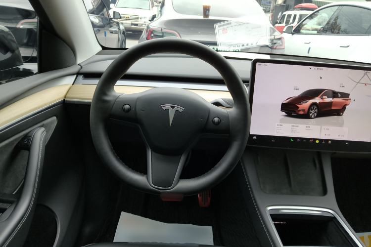 Used Tesla Model Y 2022 Revised Version Rear-Wheel Drive Steering Wheel