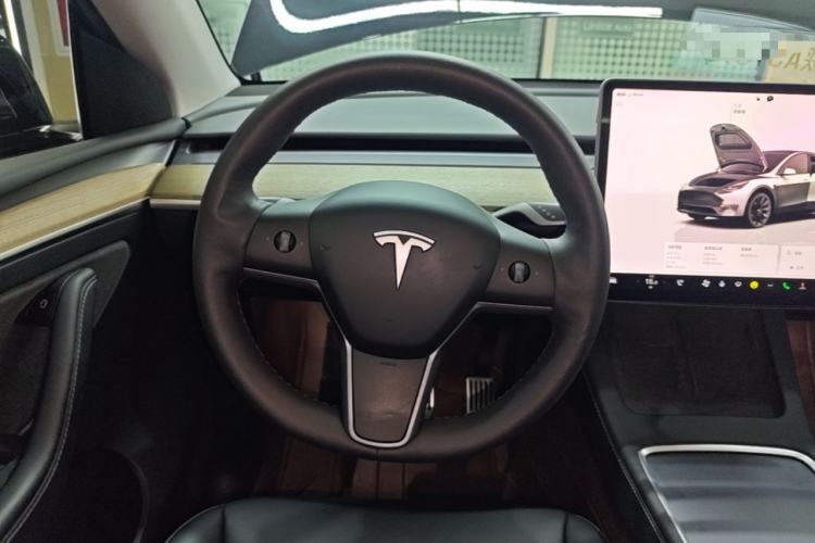 Used Tesla Model Y 2022 Revised Version Rear-Wheel Drive Steering Wheel