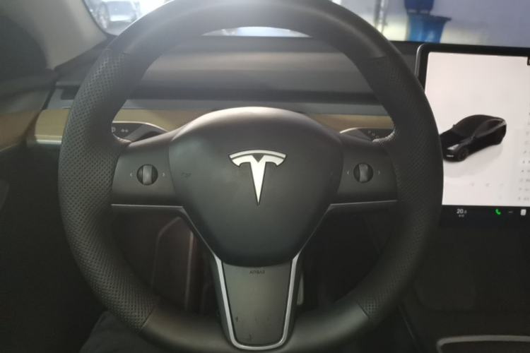 Used Tesla Model Y 2022 Rear-Wheel-Drive Version Steering Wheel