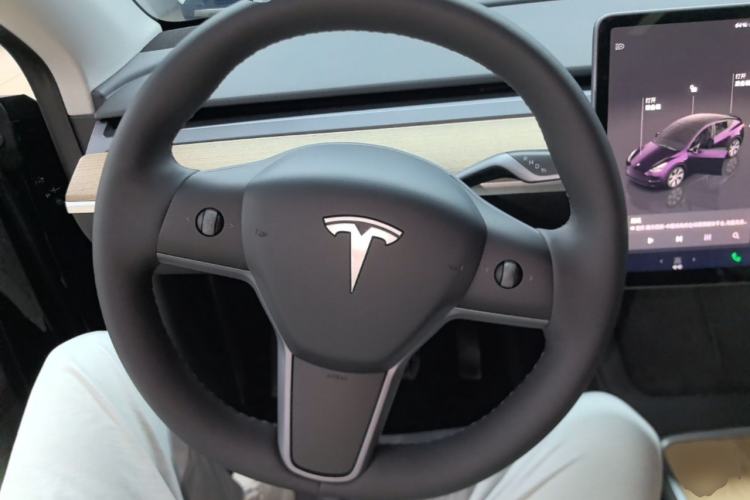 Used Tesla Model Y 2022 Revised Version Rear-Wheel Drive Steering Wheel