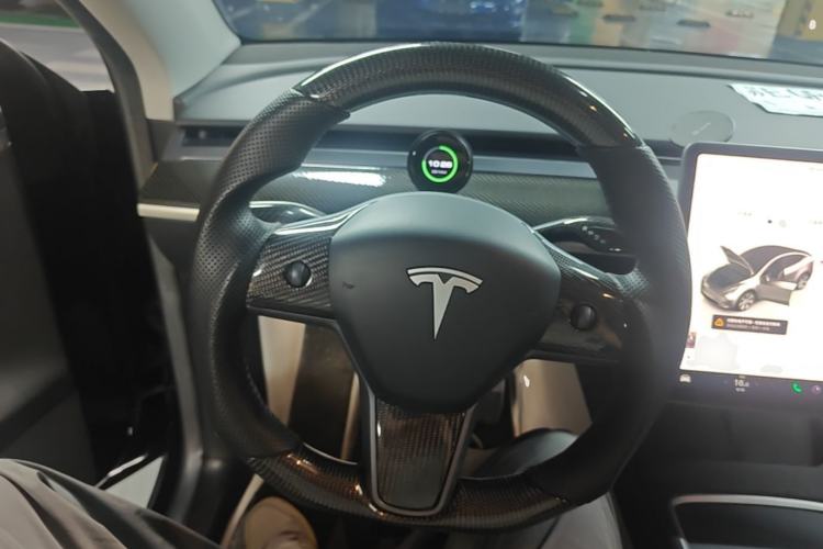 Used Tesla Model Y 2022 Revised Version Rear-Wheel Drive Steering Wheel