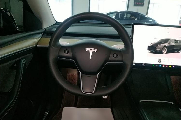 Used Tesla Model Y 2022 Revised Version Rear-Wheel Drive Steering Wheel