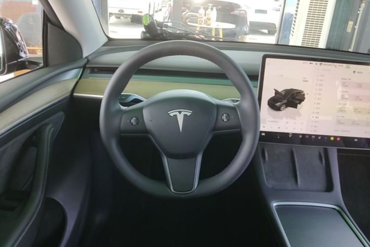 Used Tesla Model Y 2022 Revised Version Rear-Wheel Drive Steering Wheel