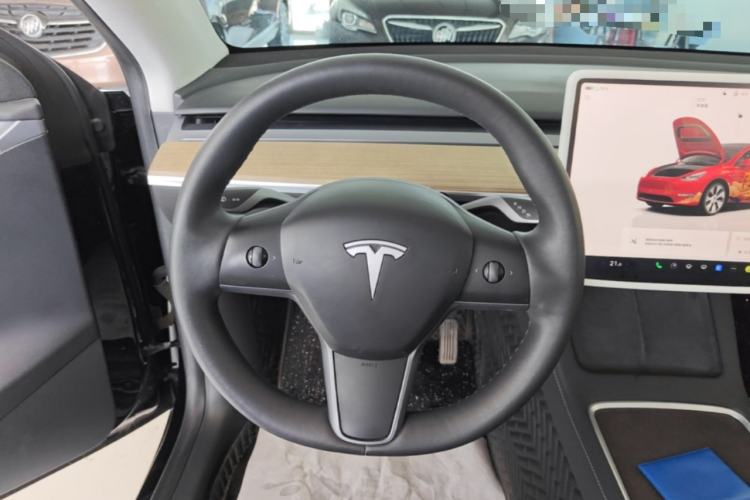 Used Tesla Model Y 2022 Revised Version Rear-Wheel Drive Steering Wheel