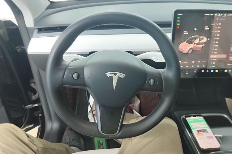 Used Tesla Model Y 2022 Rear-Wheel-Drive Version Steering Wheel