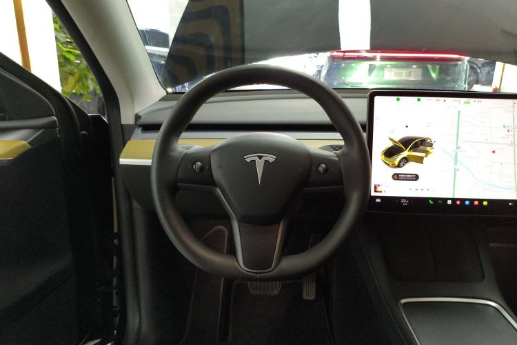 Used Tesla Model Y 2022 Revised Version Rear-Wheel Drive Steering Wheel