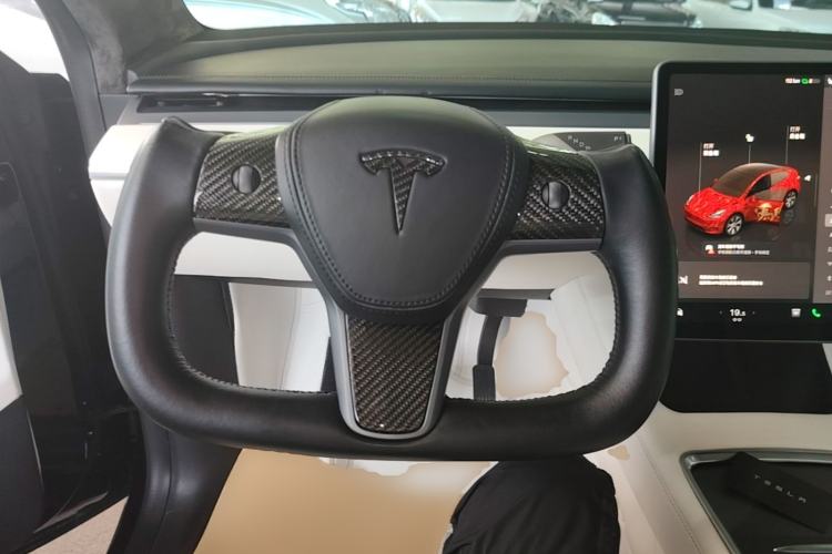 Used Tesla Model Y 2022 Revised Version Rear-Wheel Drive Steering Wheel