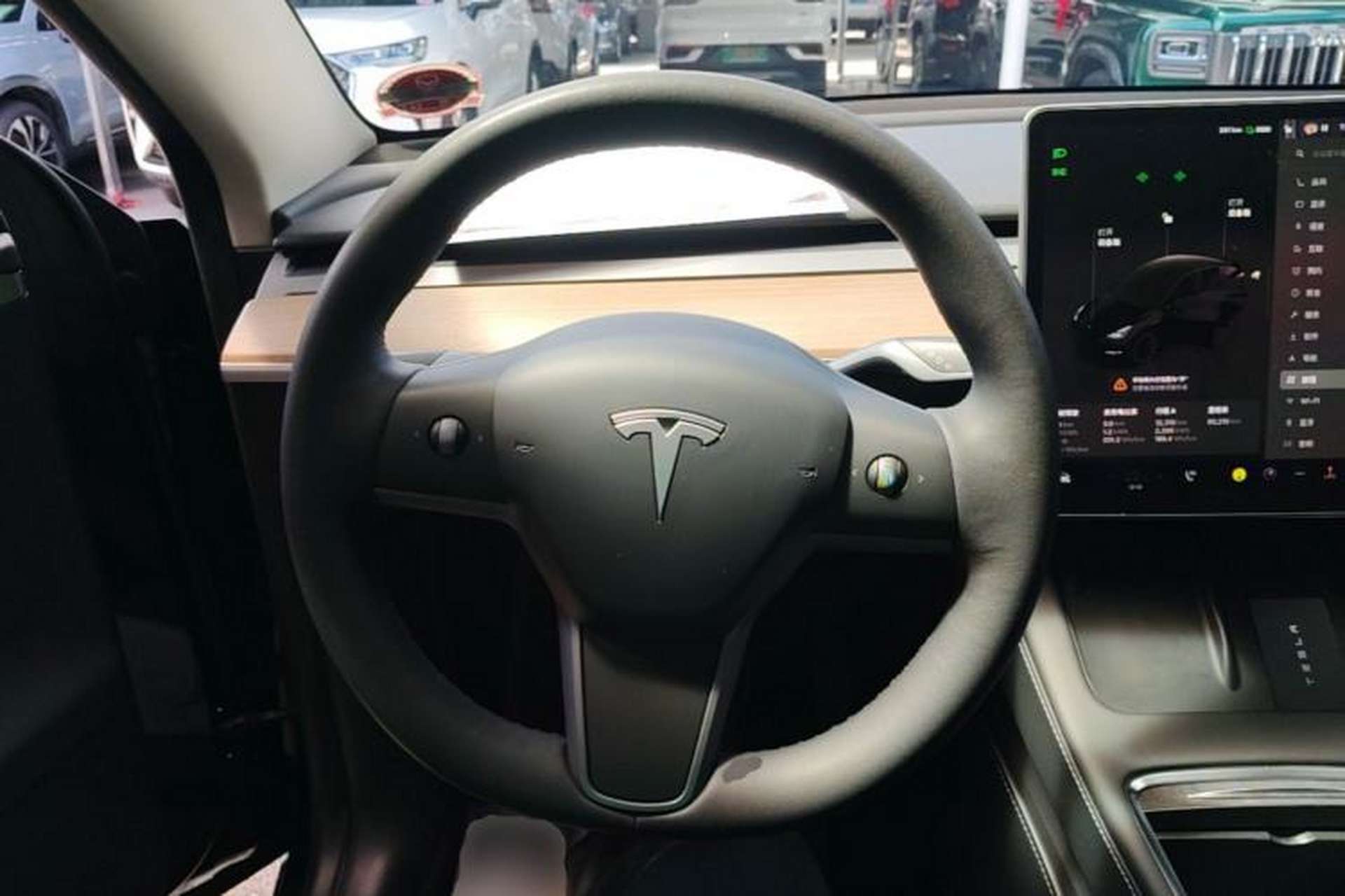 Used Tesla Model Y 2022 Rear-Wheel-Drive Version Steering Wheel