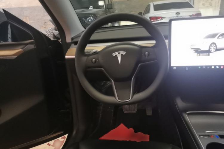 Used Tesla Model Y 2022 Revised Version Rear-Wheel Drive Steering Wheel