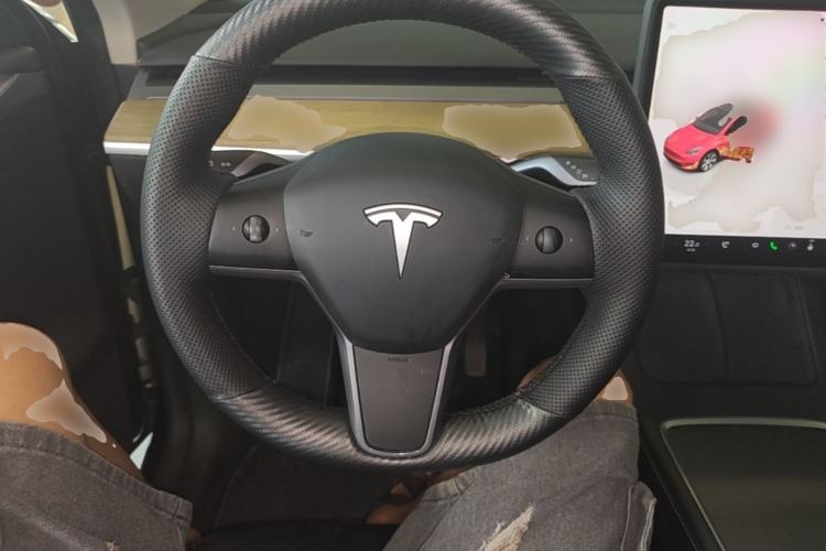 Used Tesla Model Y 2022 Revised Version Rear-Wheel Drive Steering Wheel