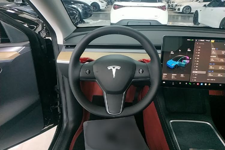 Used Tesla Model Y 2022 Rear-Wheel-Drive Version Steering Wheel