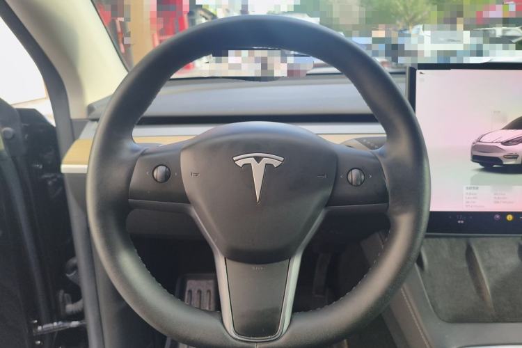 Used Tesla Model Y 2022 Revised Version Rear-Wheel Drive Steering Wheel