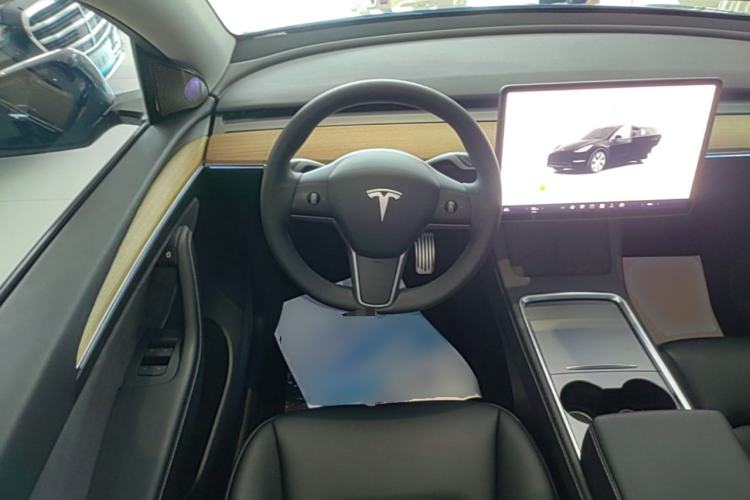 Used Tesla Model Y 2022 Revised Version Rear-Wheel Drive Steering Wheel