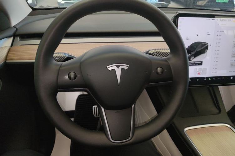 Used Tesla Model Y 2022 Revised Version Rear-Wheel Drive Steering Wheel