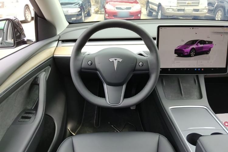 Used Tesla Model Y 2022 Revised Version Rear-Wheel Drive Steering Wheel