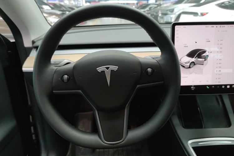 Used Tesla Model Y 2022 Revised Version Rear-Wheel Drive Steering Wheel