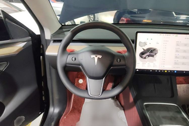 Used Tesla Model Y 2022 Revised Version Rear-Wheel Drive Steering Wheel
