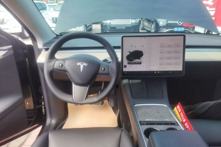 Used Tesla Model Y 2022 Revised Version Long-Range All-Wheel Drive Steering Wheel