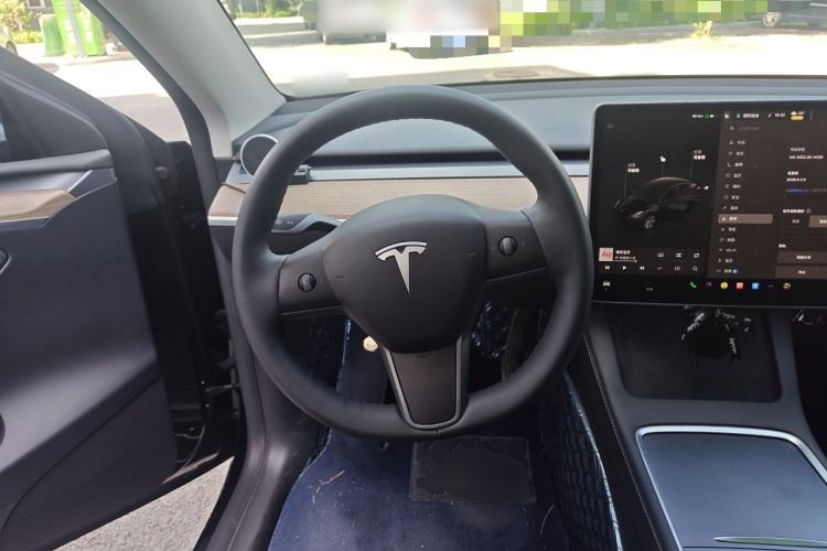 Used Tesla Model Y 2022 Revised Version Rear-Wheel Drive Steering Wheel