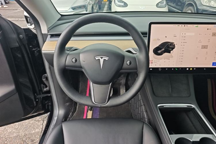 Used Tesla Model Y 2022 Revised Version Rear-Wheel Drive Steering Wheel