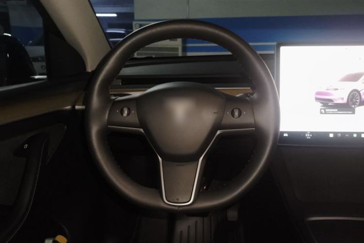 Used Tesla Model Y 2022 Rear-Wheel-Drive Version Steering Wheel