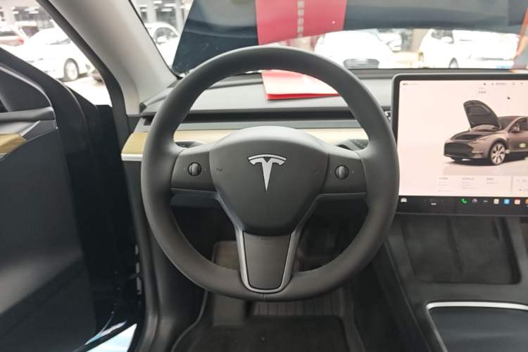Used Tesla Model Y 2022 Revised Version Rear-Wheel Drive Steering Wheel