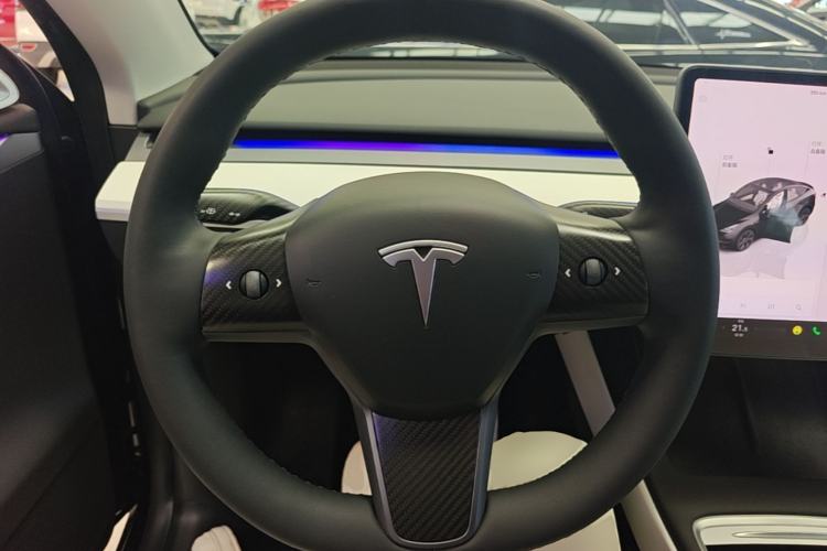 Used Tesla Model Y 2022 Revised Version Long-Range All-Wheel Drive Steering Wheel
