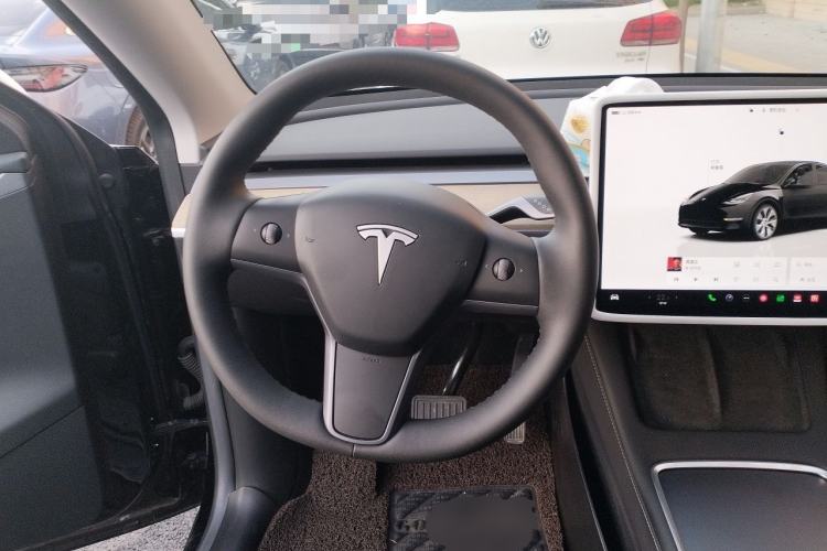 Used Tesla Model Y 2022 Revised Version Long-Range All-Wheel Drive Steering Wheel