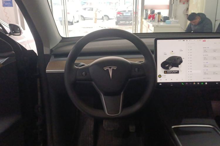 Used Tesla Model Y 2022 Revised Version Rear-Wheel Drive Steering Wheel
