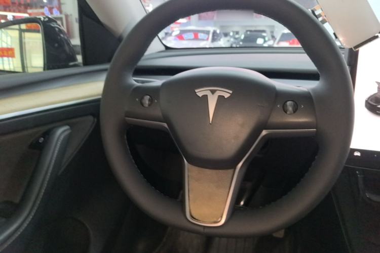 Used Tesla Model Y 2022 Revised Version Rear-Wheel Drive Steering Wheel