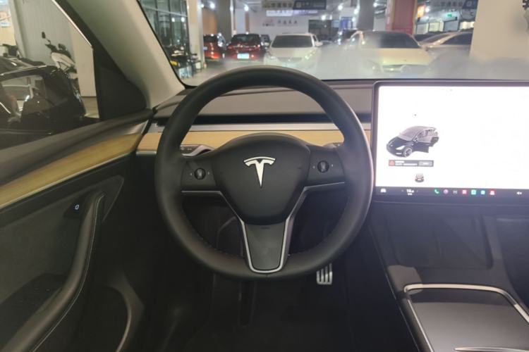 Used Tesla Model Y 2022 Performance High-Performance All-Wheel-Drive Version Steering Wheel