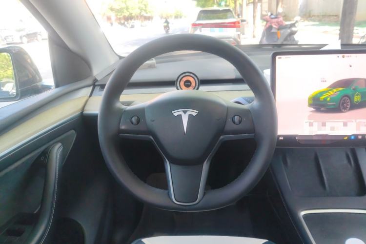 Used Tesla Model Y 2022 Revised Version Rear-Wheel Drive Steering Wheel