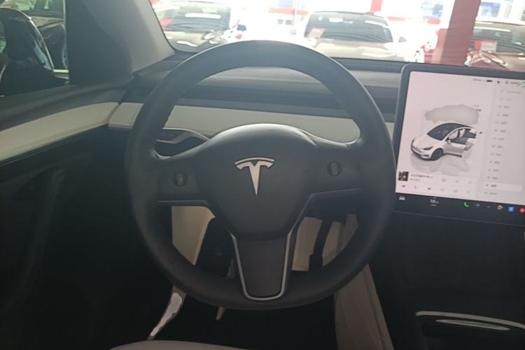 Used Tesla Model Y 2022 Revised Version Rear-Wheel Drive Steering Wheel