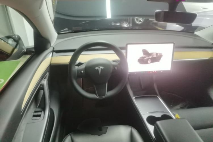 Used Tesla Model Y 2022 Rear-Wheel-Drive Version Steering Wheel