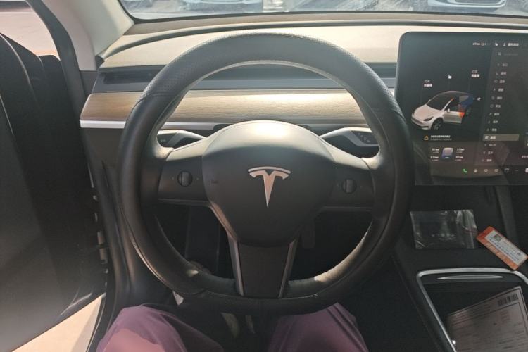 Used Tesla Model Y 2022 Rear-Wheel-Drive Version Steering Wheel