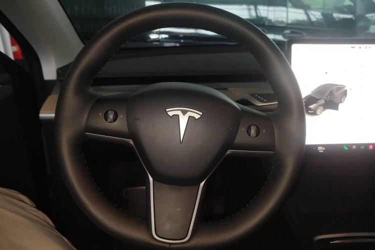 Used Tesla Model Y 2022 Revised Version Rear-Wheel Drive Steering Wheel